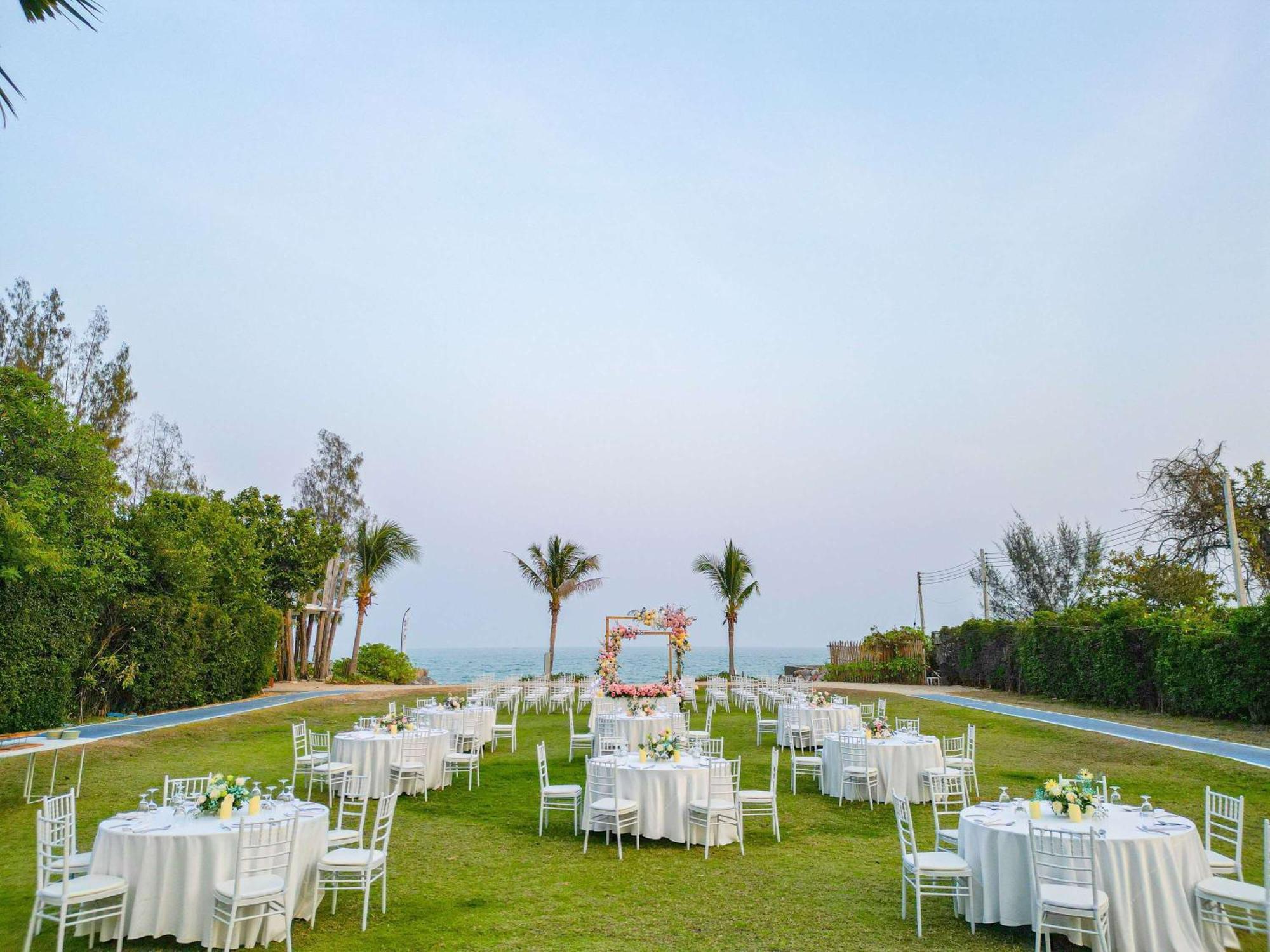 So/ Sofitel Hua Hin Hotel Cha-Am Exterior photo
